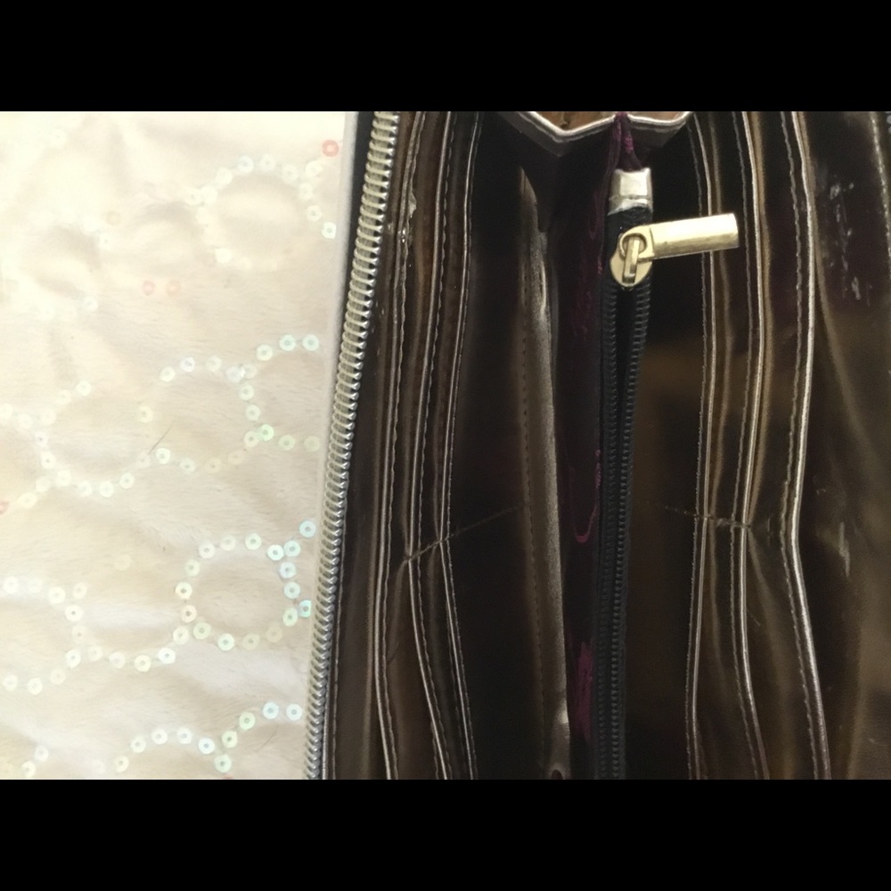 Wallet - Picture 3 of 3